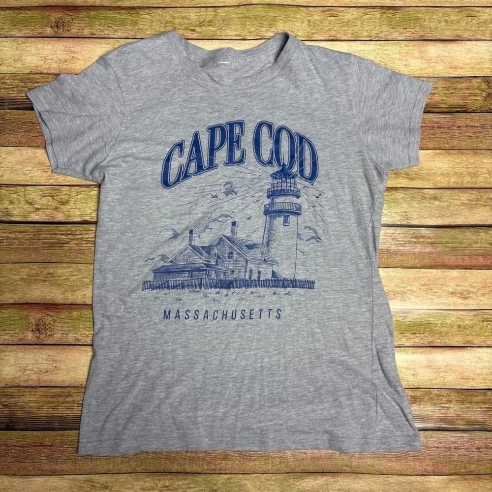 Light grey cap cod tee